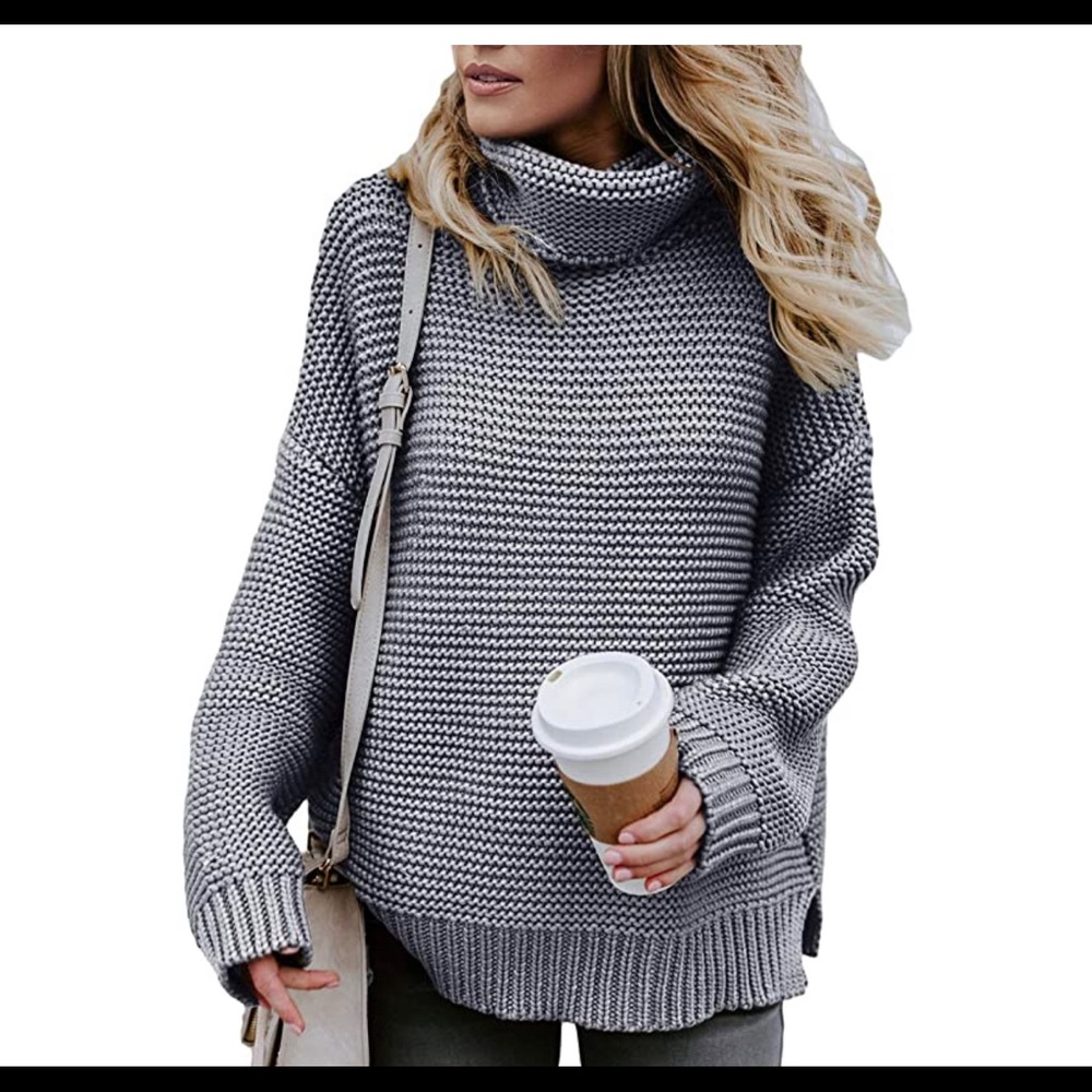 Gray oversized chunky knit sweater